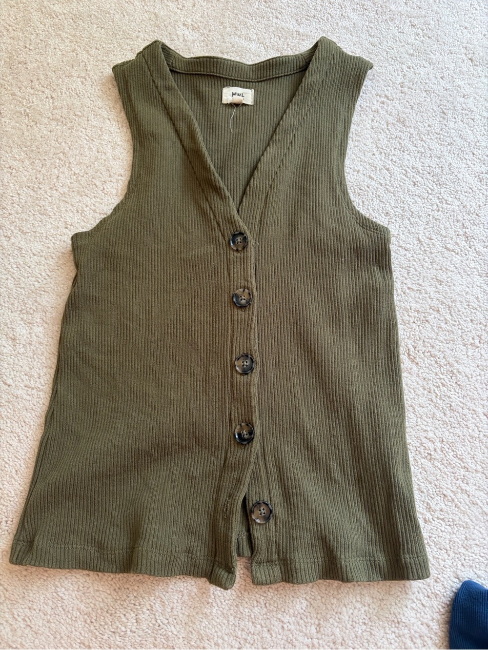 Madewell Olive Green Ribbed V-Neck Button Front Sweater Tank